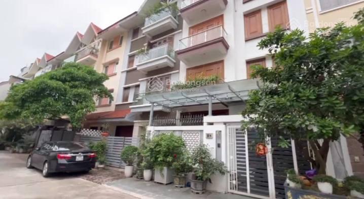 Cần bán biệt thự liền kề mễ trì trung tâm hội nghị quốc gia, ks mariot ..giá 45 tỷ dt 123m2 .