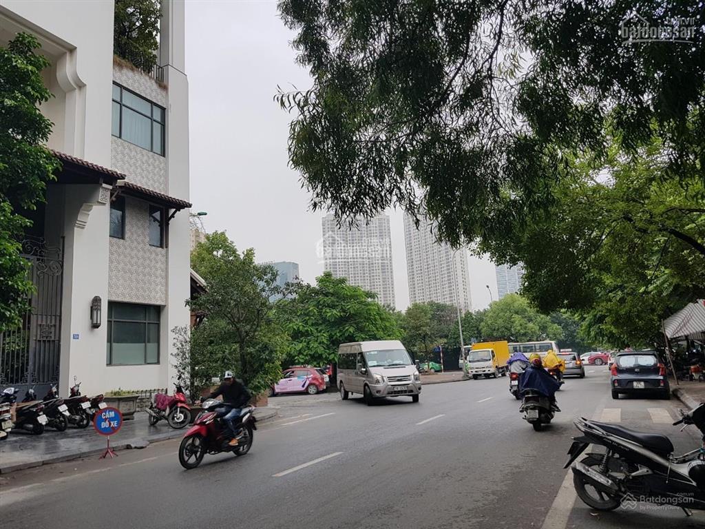 Bán biệt thự mặt phố vừa có dòng tiền vừa là lô góc 3 mặt thoáng dt 206m² xây 4 tầng giá 65 tỷ