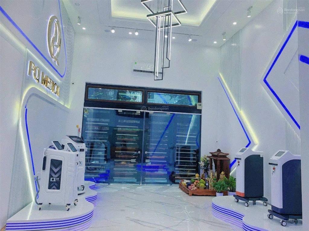Bán nhà riêng giá ưu đãi tại đình thôn, 33 tỷ, 80m2, 6pn, 7 tầng, pháp lý đầy đủ