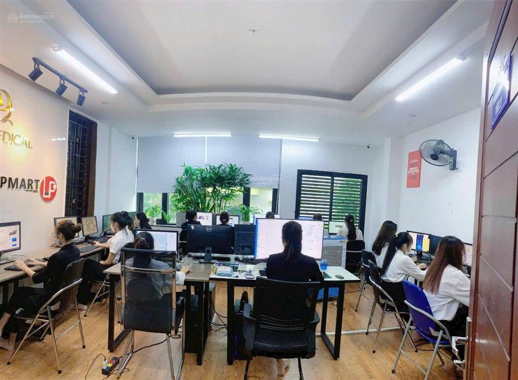 Bán nhà riêng giá ưu đãi tại đình thôn, 33 tỷ, 80m2, 6pn, 7 tầng, pháp lý đầy đủ