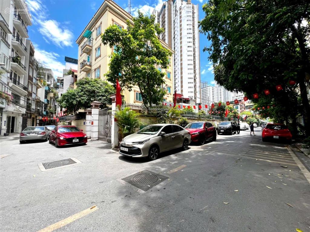 Hàng hiếm tại phố trung kính, giá bán 33,5 tỷ, diện tích 70 m2, 5pn, 7 tầng mới, pháp lý đầy đủ