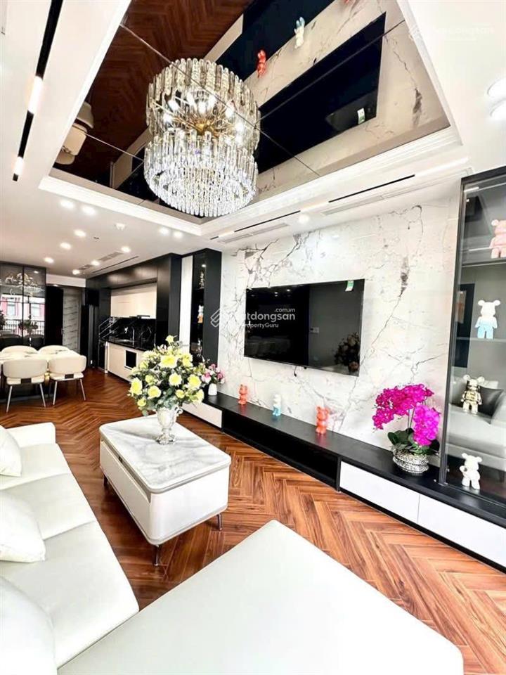 Hàng hiếm tại phố trung kính, giá bán 33,5 tỷ, diện tích 70 m2, 5pn, 7 tầng mới, pháp lý đầy đủ