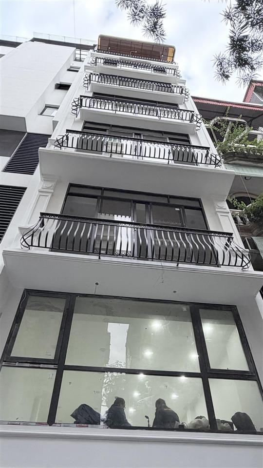 Chính chủ cần bán gấp nhà phân lô thái hà đống đa. diện tích 45m2 xây 7 tầng thang máy giá 25 tỷ