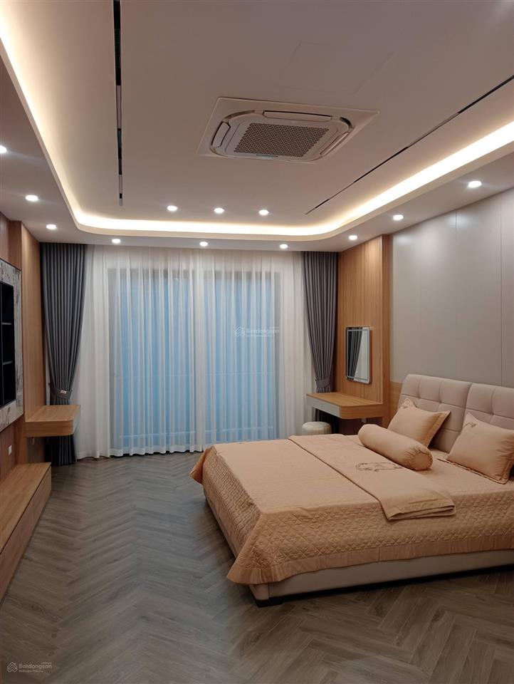 Bán nhà pl quân đội phùng chí kiên hoàng quốc việt cầu giấy dt 60m2 xây 7 tầng thang máy giá 28tỷ9