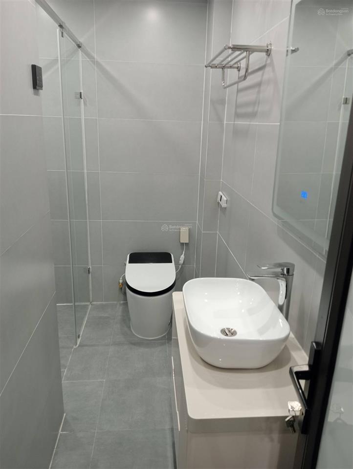 Bán nhà pl quân đội phùng chí kiên hoàng quốc việt cầu giấy dt 60m2 xây 7 tầng thang máy giá 28tỷ9
