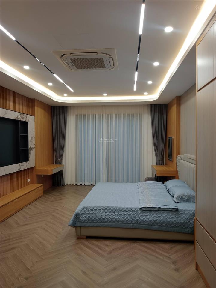 Bán nhà pl quân đội phùng chí kiên hoàng quốc việt cầu giấy dt 60m2 xây 7 tầng thang máy giá 28tỷ9