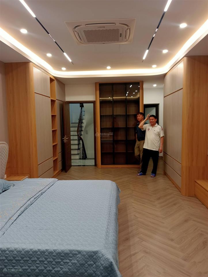 Bán nhà pl quân đội phùng chí kiên hoàng quốc việt cầu giấy dt 60m2 xây 7 tầng thang máy giá 28tỷ9