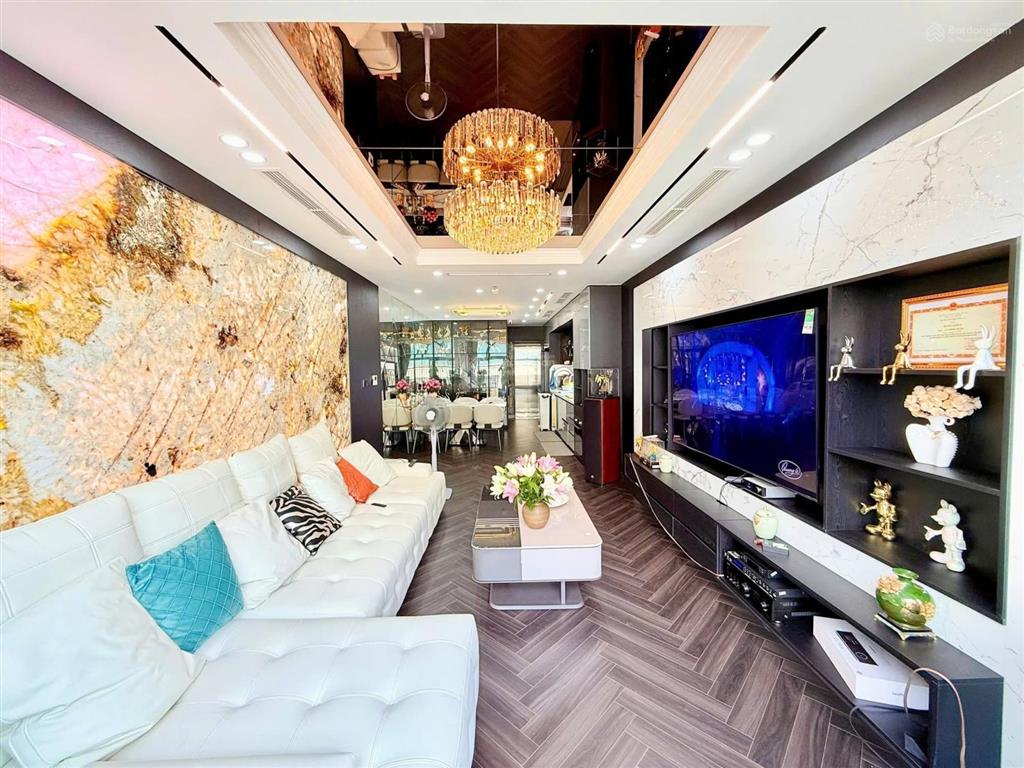 Bán gấp nhà phân lô vip nguyễn phong sắc cầu giấy diện tích 70m2 nhà 7 tầng tm xây mới giá 33,5 tỷ