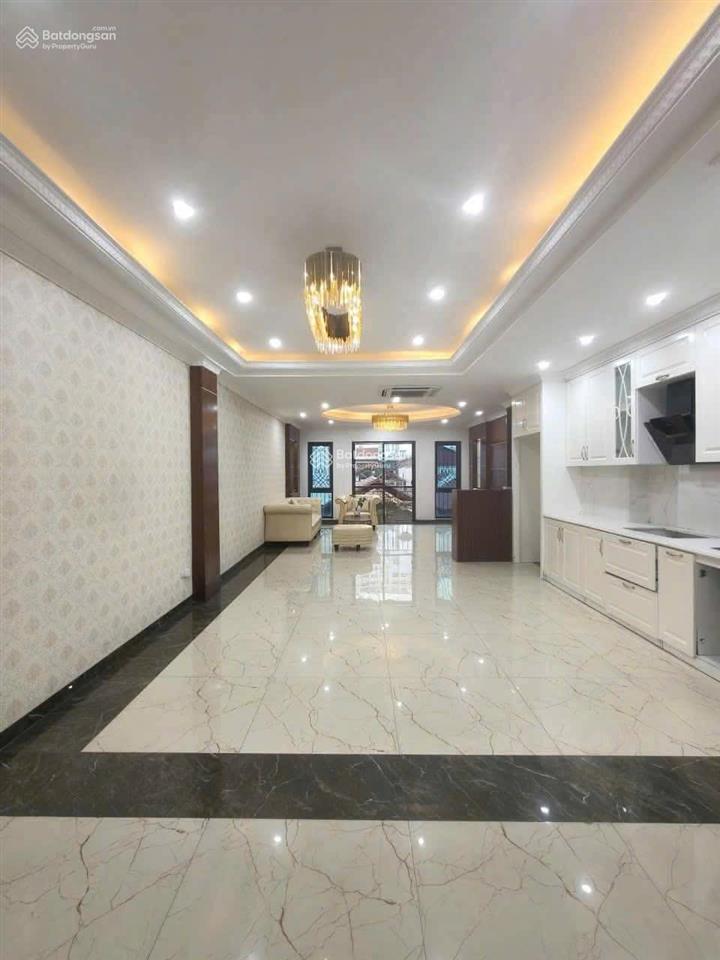 Chính chủ bán gấp tòa văn phòng 9 tầng giá chỉ hơn 4x tỷ. diện tích 60m2 xây 9 tầng thang máy
