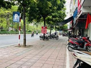 Chính chủ bán gấp tòa văn phòng 9 tầng giá chỉ hơn 4x tỷ diện tích 60m2 xây 9 tầng thang máy