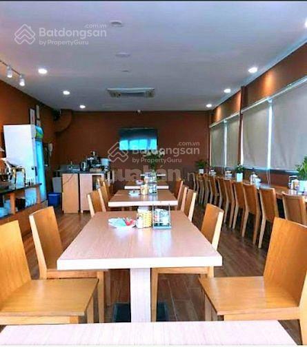 Bán gấp căn nhà phố nguyễn phong sắc p dịch vọng, quận cầu giấy. diện tích 68 m2 giá 33,5 tỷ