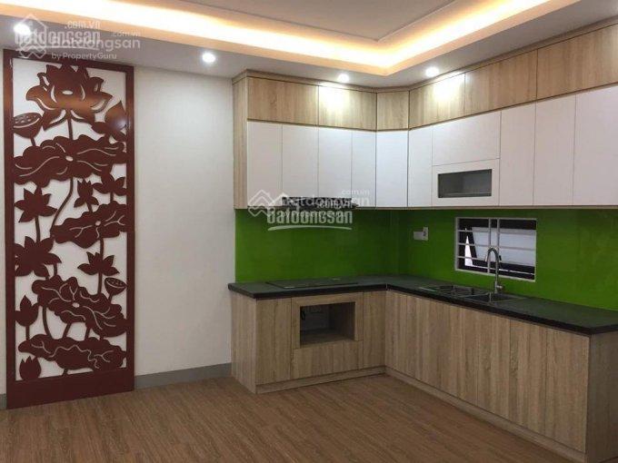Cần bán gấp nhà đẹp ngõ 180 trần duy hưng diện tích 52m xây mới 5 tầng thang máy giá 12,9 tỷ
