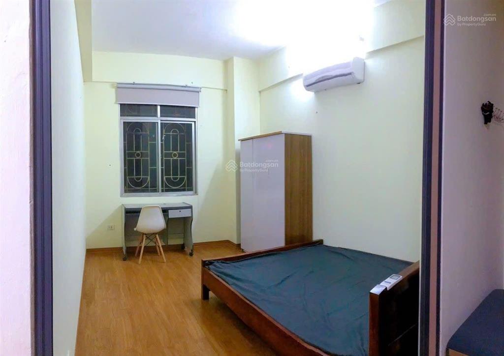 Căn hộ 70 m2, tòa n3b khu trung hòa  nhân chính, 2 phòng ngủ full nội thất giá 11 triệu/tháng