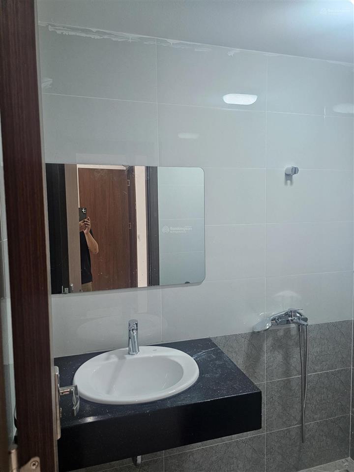 Cho thuê nhà mặt phố trần duy hưng 80m2 6 tầng nội thất cao cấp phù hợp mọi loại hình kinh doanh
