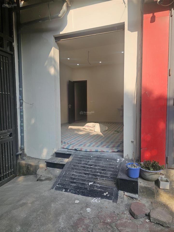 Cho thuê nhà mặt phố trần duy hưng 80m2 6 tầng nội thất cao cấp phù hợp mọi loại hình kinh doanh