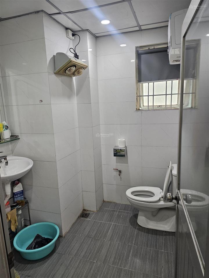 Căn hộ 60m2 tầng 5 tập thể kim liên 2 phòng ngủ , 1 wc 2 mặt thoáng đủ nội thất giá 7 triệu/ tháng