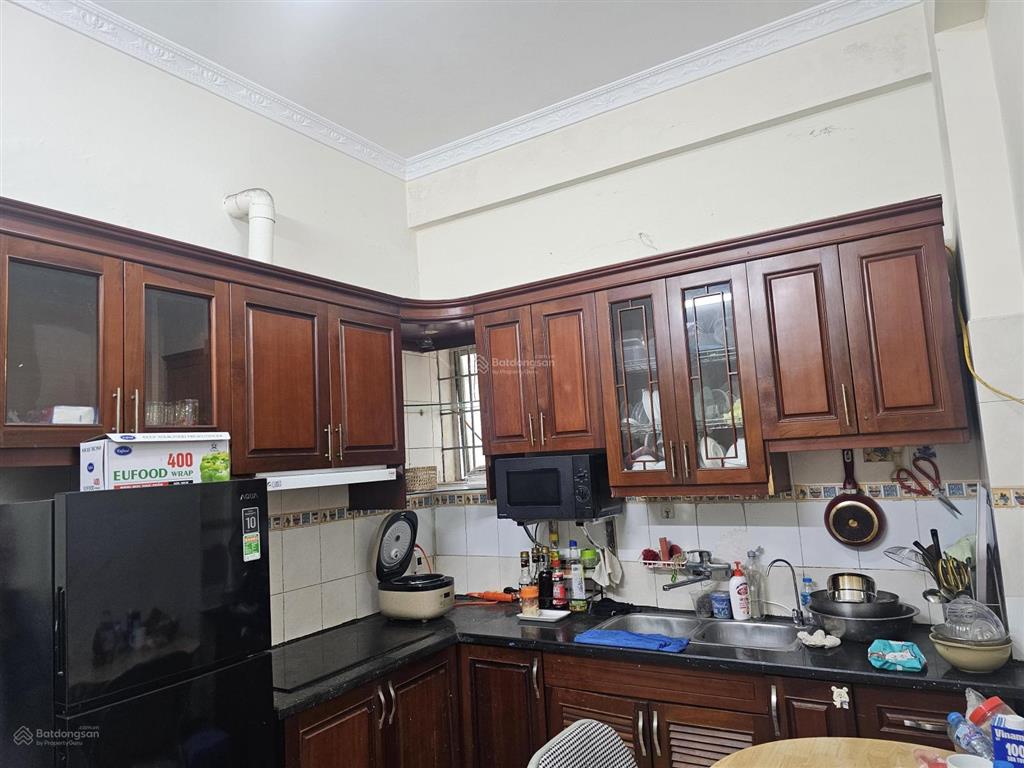 Căn hộ 60m2 tầng 5 tập thể kim liên 2 phòng ngủ , 1 wc 2 mặt thoáng đủ nội thất giá 7 triệu/ tháng