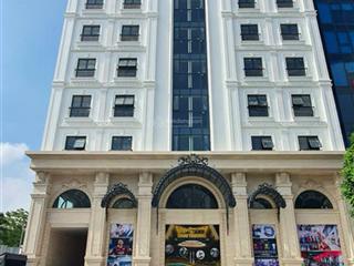 Bán toà văn phòng hạng a cao cấp 2000m2 x 32 tầng, có 4 hầm, mt 50m, 4 mặt thoáng