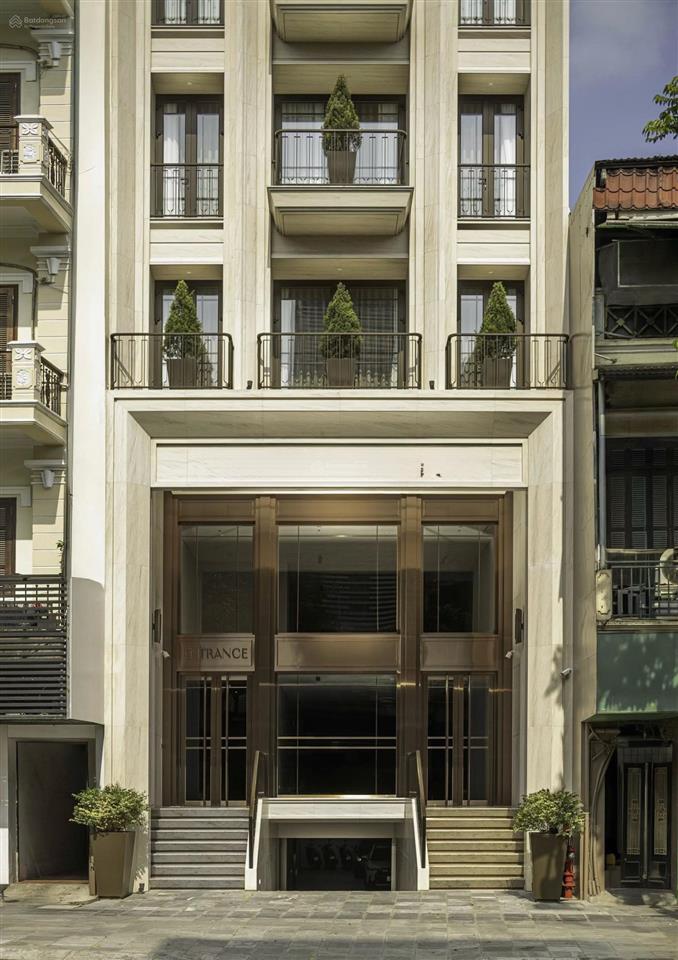 Cho thuê nhà mặt phố trần hưng đạo dt 130m2 xây 9 tầng, mt 9m có thang máy