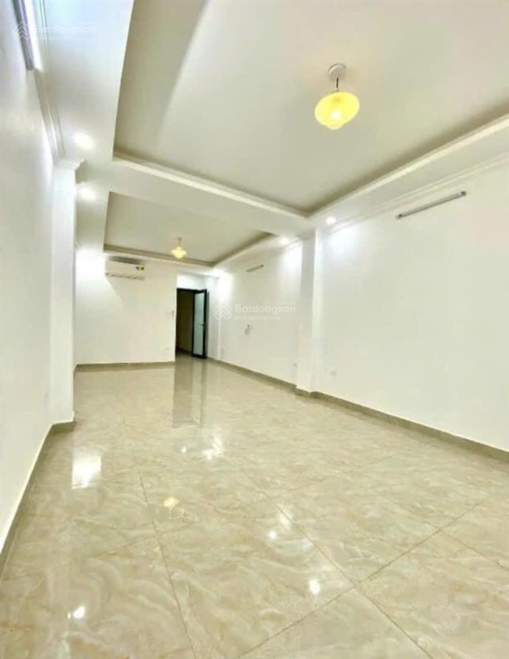 Cho thuê nhà thái hà, láng hạ, đống đa, 5 tầng, 50m2, 3pn, đủ đồ, mới ở ngay, ngõ ô tô, 18tr