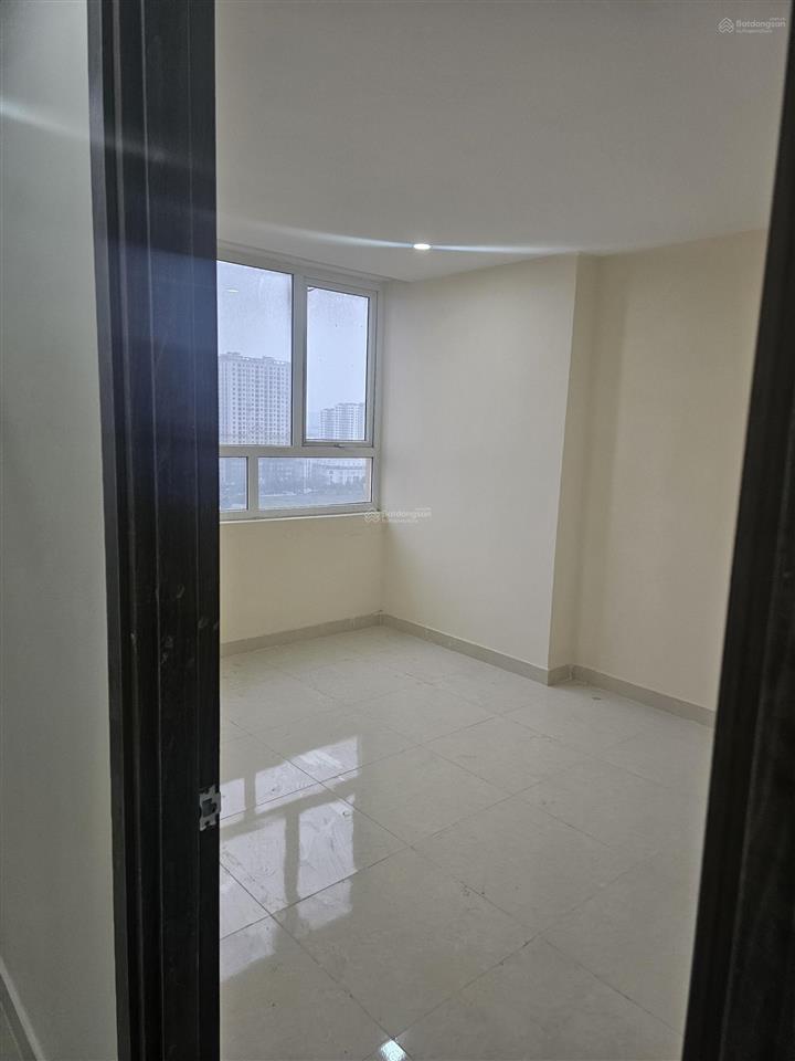 Cho thuê chcc trung hòa nhân chính, hoàng đạo thúy, 220m2 4pn, đh, 22,5tr, tiện văn phòng công ty