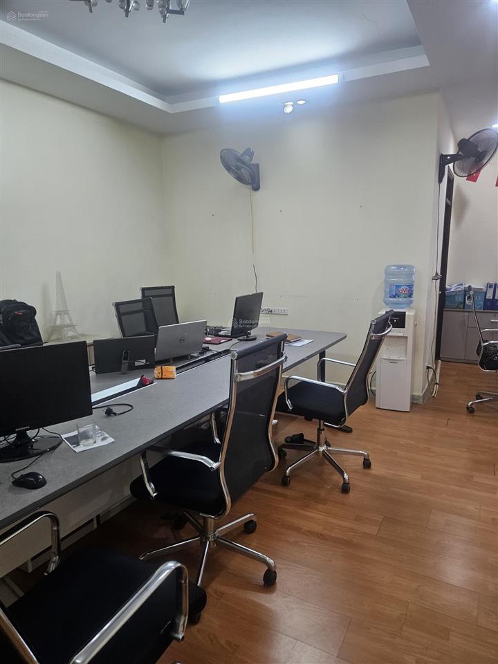 Cho thuê chcc trung hòa nhân chính, hoàng đạo thúy, 220m2 4pn, đh, 22,5tr, tiện văn phòng công ty