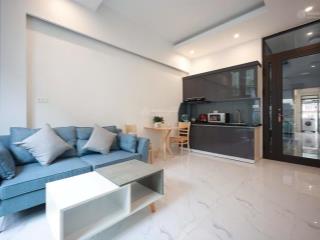 Cho thuê căn hộ cc tòa 7 tầng mặt đường âu cơ, tây hồ, 60m2 1pn 1pk wc , full nội thất đẹp, 7.5tr