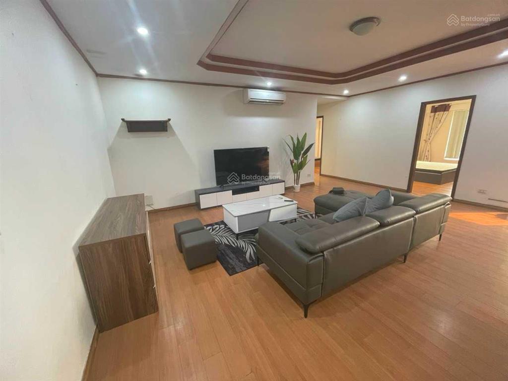 Cho thuê chcc 17t trung hòa nhân chính, hoàng đạo thúy giao lê văn lương, 135m², 3pn, 14.5tr