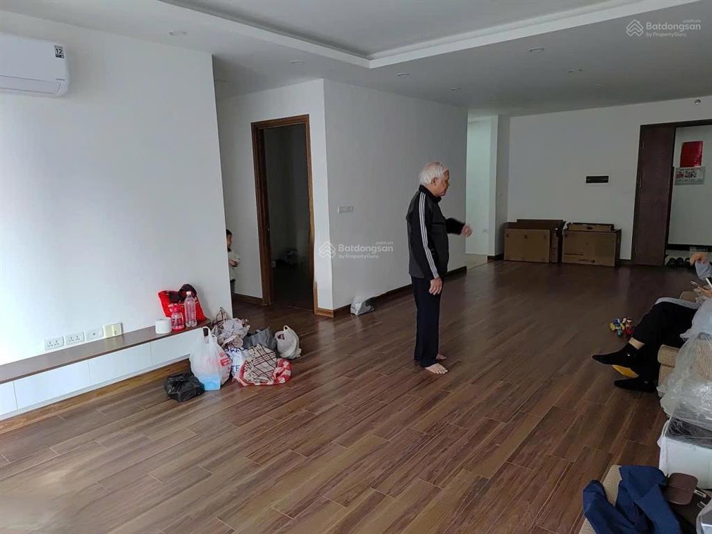 Cho thuê chcc 17t trung hòa nhân chính, hoàng đạo thúy giao lê văn lương, 135m², 3pn, 14.5tr