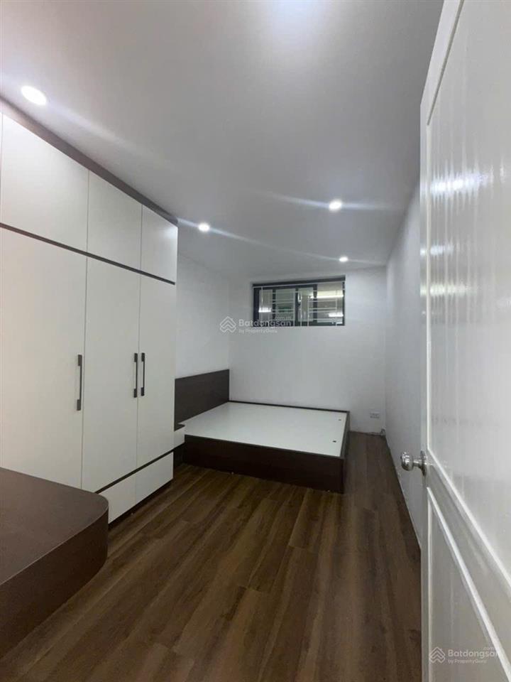 Bán chcc ban cơ yếu cp, 51 quan nhân, hoàng ngân, 75m2 3pn, đủ nội thất, ở ngay, nhỉnh 6 tỷ, sổ đỏ