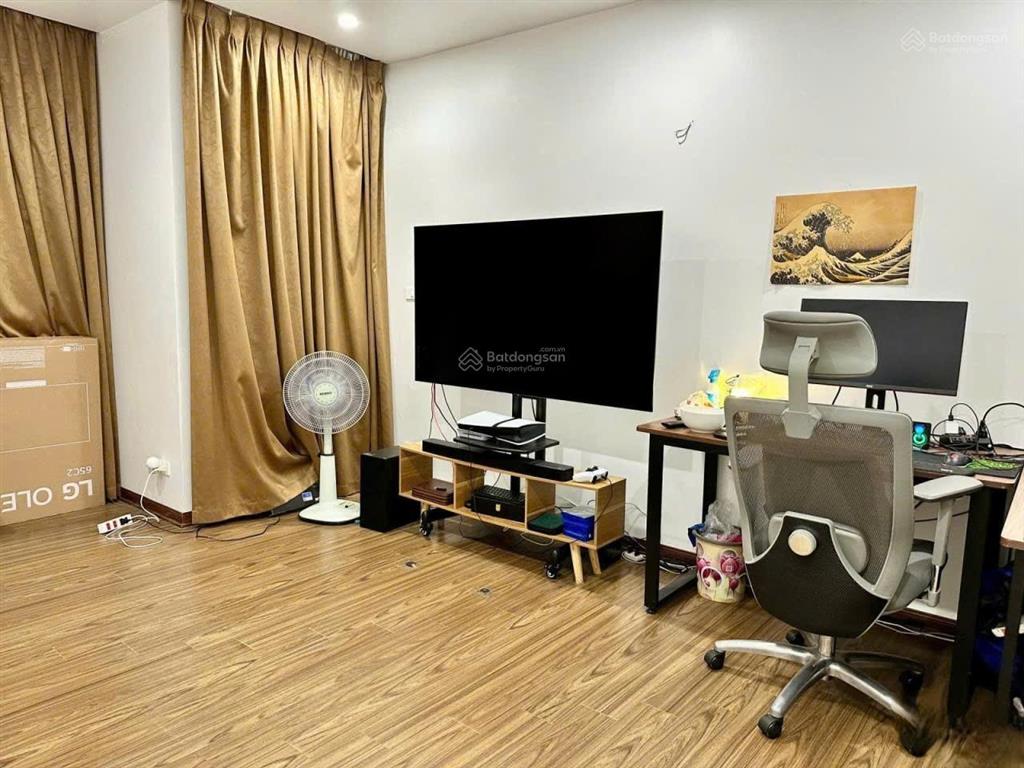 Cho thuê chcc trung hòa  nhân chính, khu 17t, 18t hoàng đạo thúy, 60m2, 1pn, 1pk, đồ cơ bản, 9tr