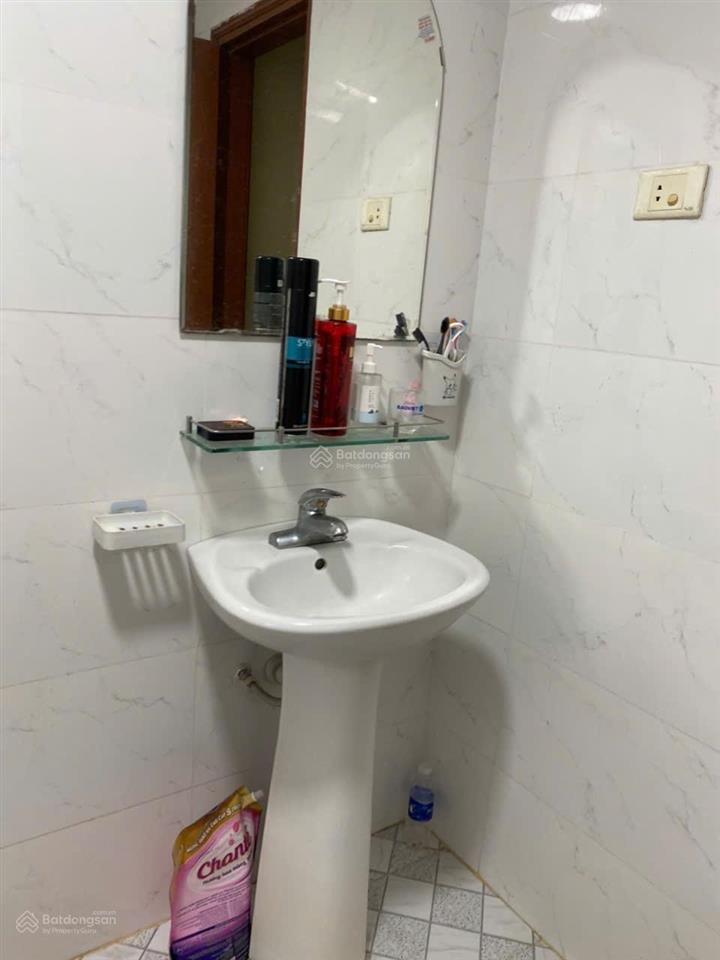 Cho thuê chcc trung hòa  nhân chính, khu 17t, 18t hoàng đạo thúy, 60m2, 1pn, 1pk, đồ cơ bản, 9tr