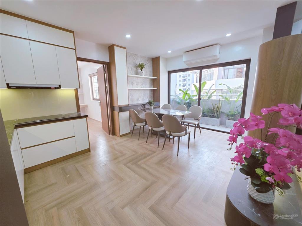 Chủ nhà chuyển xuống biệt thự cần bán gấp căn hộ chung cư toà ct31 khu đô thị mễ trì hạ,