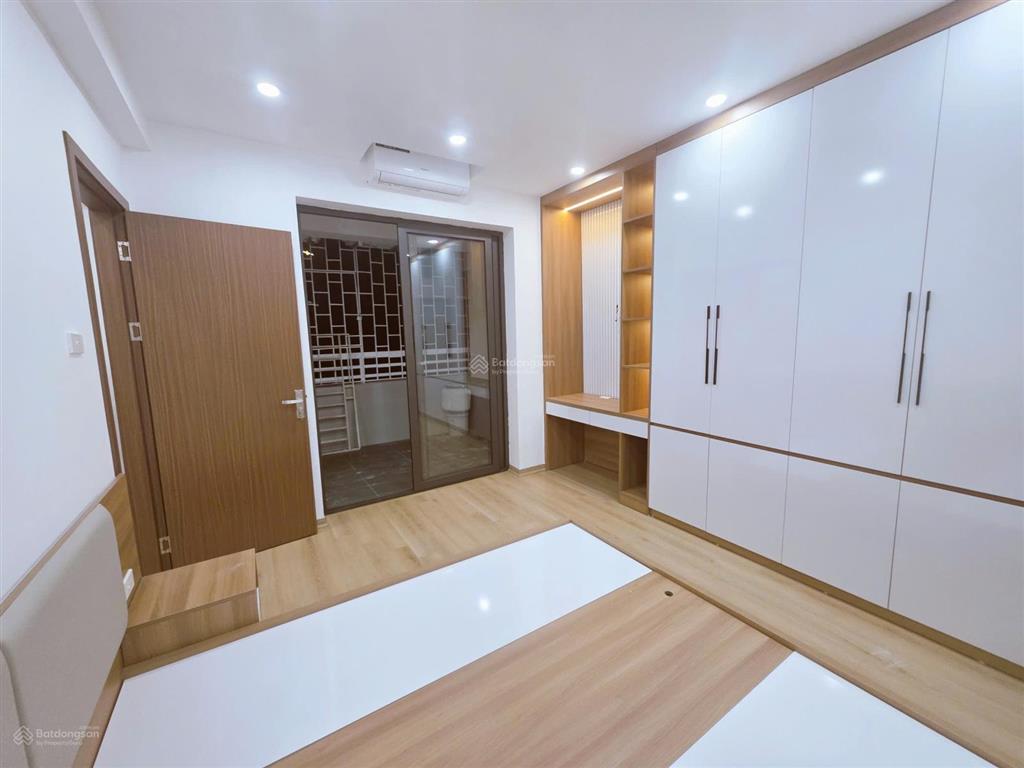 Do không có nhu cầu ở chủ nhà gửi bán nhanh căn hộ chung cư toà ct5b khu đô thị mễ trì thượng