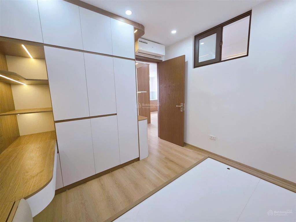Cần bán căn góc 90m 3 ngủ 2 vệ sinh view đẹp, tầng cao siêu thoáng, khu đô thị tân tây đô, hà nội