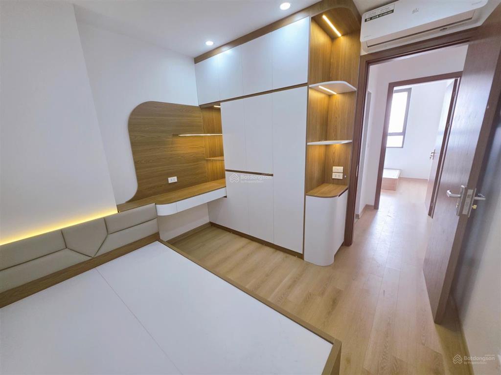 Cần bán căn góc 90m 3 ngủ 2 vệ sinh view đẹp, tầng cao siêu thoáng, khu đô thị tân tây đô, hà nội