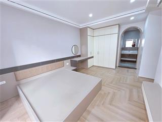 Cần bán nhanh căn hộ chung cư toà ct31 khu đô thị mễ trì hạ,( đối diện kengnam, phạm hùng) hn