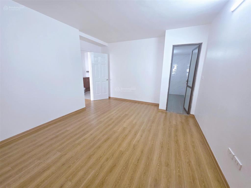 Chỉ với giá 3,x tỷ, bạn đã có ngay căn hộ 2 ngủ, 2 vs, tầng đẹp, view thoáng, tòa nhà bid văn khê