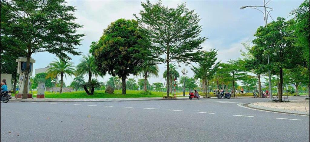 Chính chủ cần bán lk05  07 đại lộc 1 quang giáp. đã có bìa, công chứng ngay