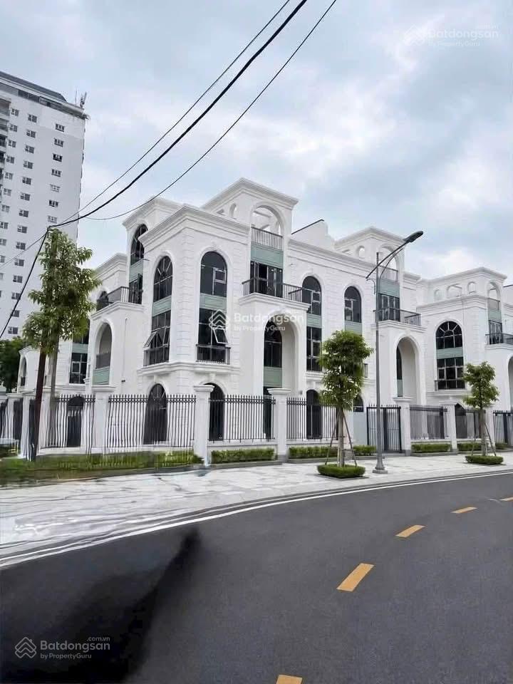 Cho thuê liền kề, biệt thự thanh hà chỉ với 6tr phù hợp làm kho, văn phòng.  0912 850 ***