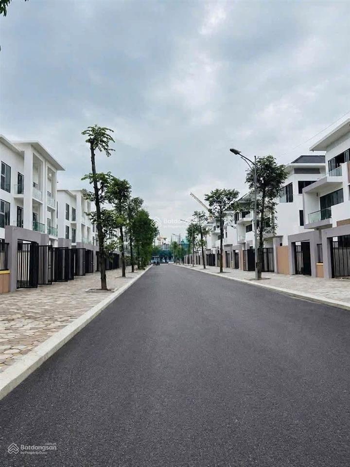 Cho thuê liền kề, biệt thự thanh hà chỉ với 6tr phù hợp làm kho, văn phòng.  0912 850 ***