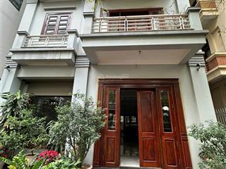 Bán nhà bt ngõ 19 liễu giai,ba đình 107m,mt 6,3m ngõ ô tô vào nhà gia bán nhỉnh 40 tỷ