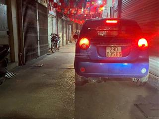 Cc cần bán nhà kinh doanh ngõ 135 phố đội cấn, ngọc hà dt 60m x 7 t lô góc giá 25,5 tỷ