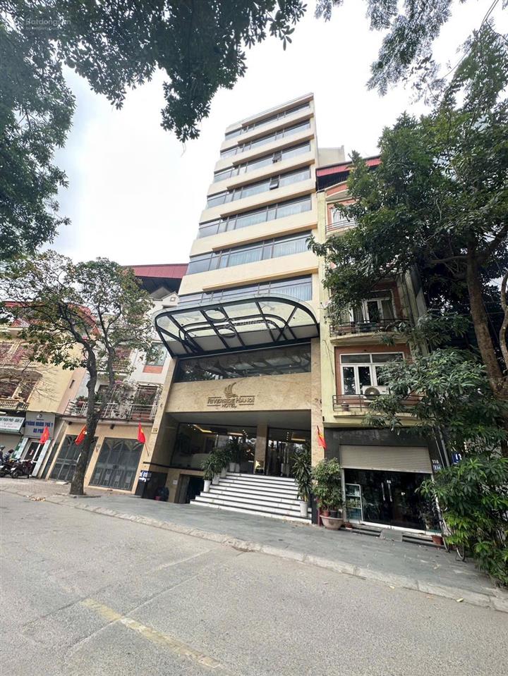 Bán đất mặt đường 279 phố đội cấn ba đình. diện tích sổ đỏ  139mv  mặt tiền 7m  giá 39 tỷ víp