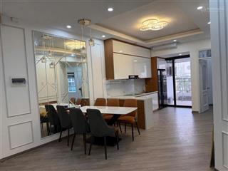 Cần bán căn toà 17t6 trung hoà,cg, đt 120m, 3pn 2vs.. giá11.2 tỷ  kiều thuý 0949 170 ***