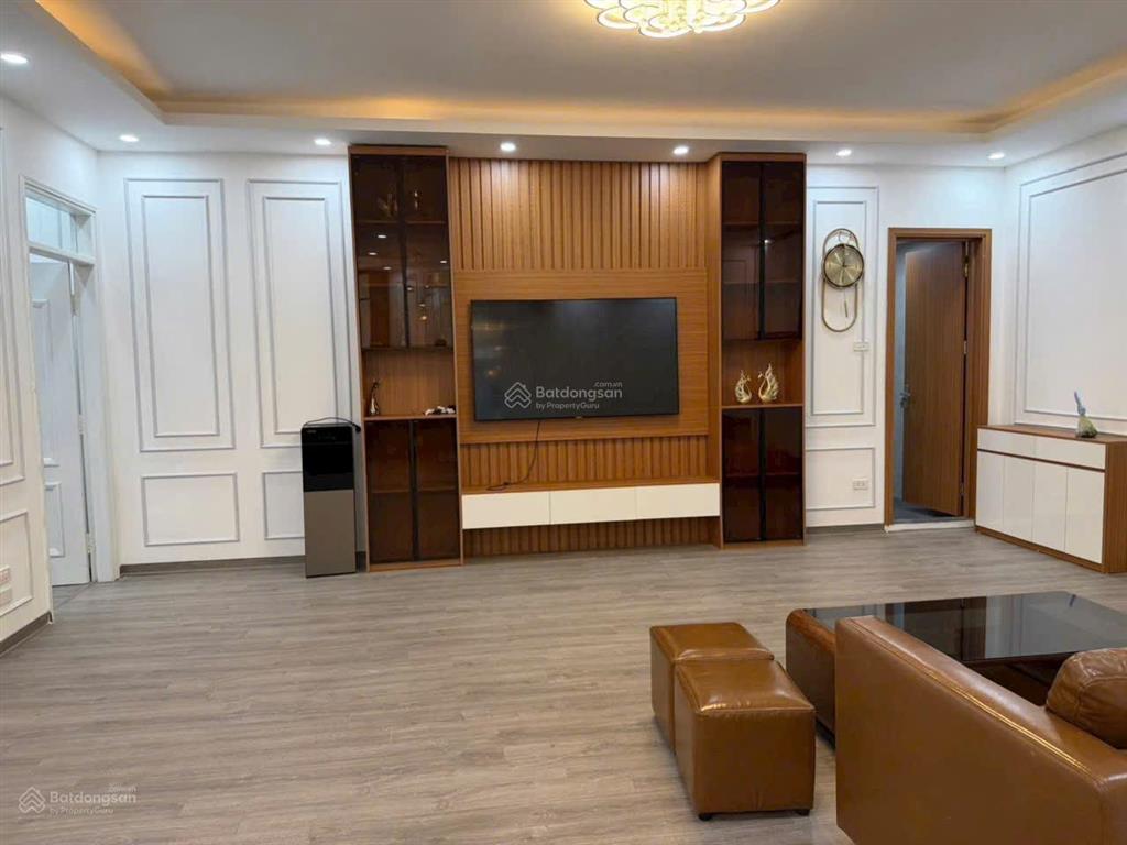 Cần bán căn toà 17t6 trung hoà,cg, đt 120m, 3pn 2vs.. giá11.2 tỷ  kiều thuý 0949 170 ***