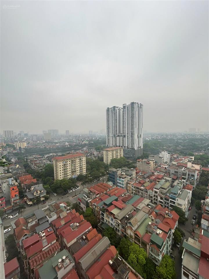 Cần bán căn hộ toà 24 nguyễn khuyến, văn quán, hà đông, 2pn, 2vs.  kiều thuý 0949 170 ***