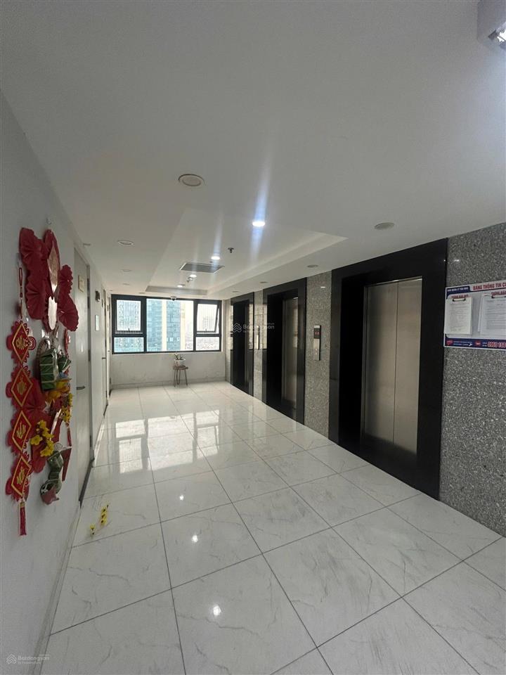 Cần bán căn hộ toà 24 nguyễn khuyến, văn quán, hà đông, 2pn, 2vs.  kiều thuý 0949 170 ***