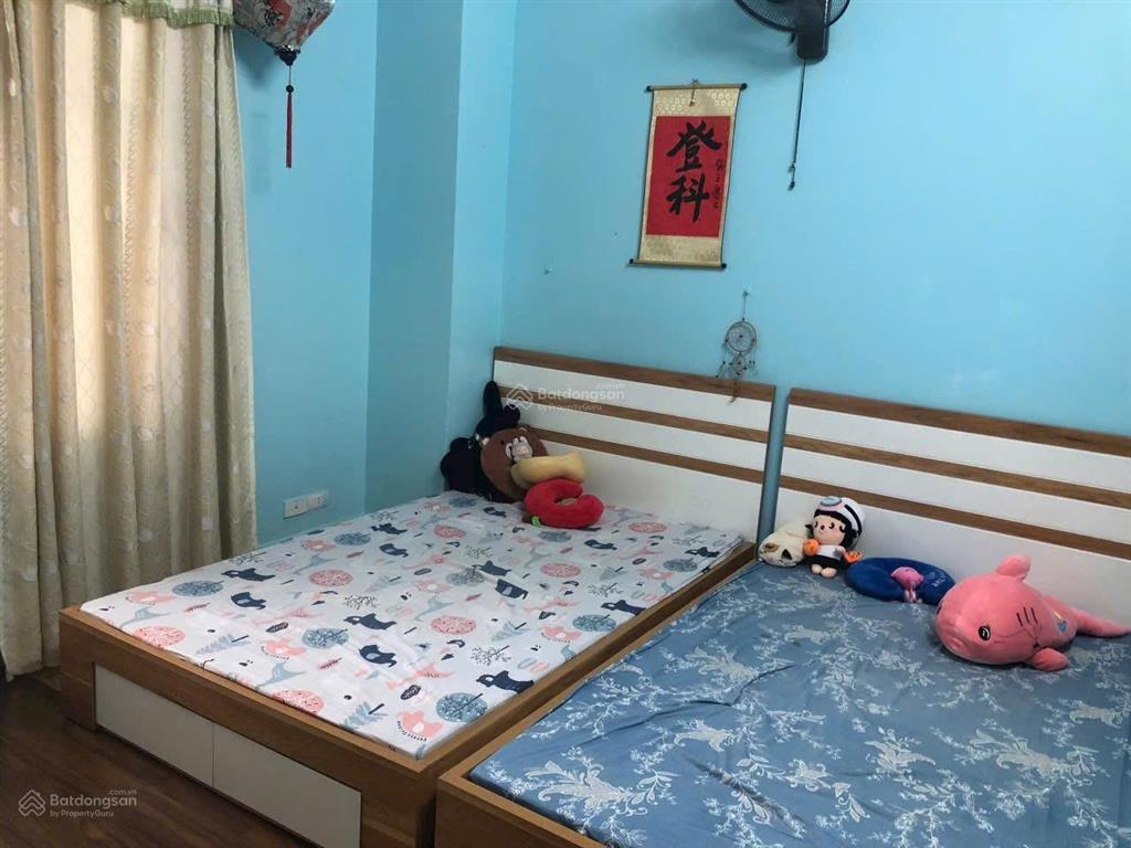 Cần cho thuê căn hộ 70m2, 2 ngủ, 1 vs tòa ct văn quán hà đông giá chỉ 10 triệu. . 0949 170 ***