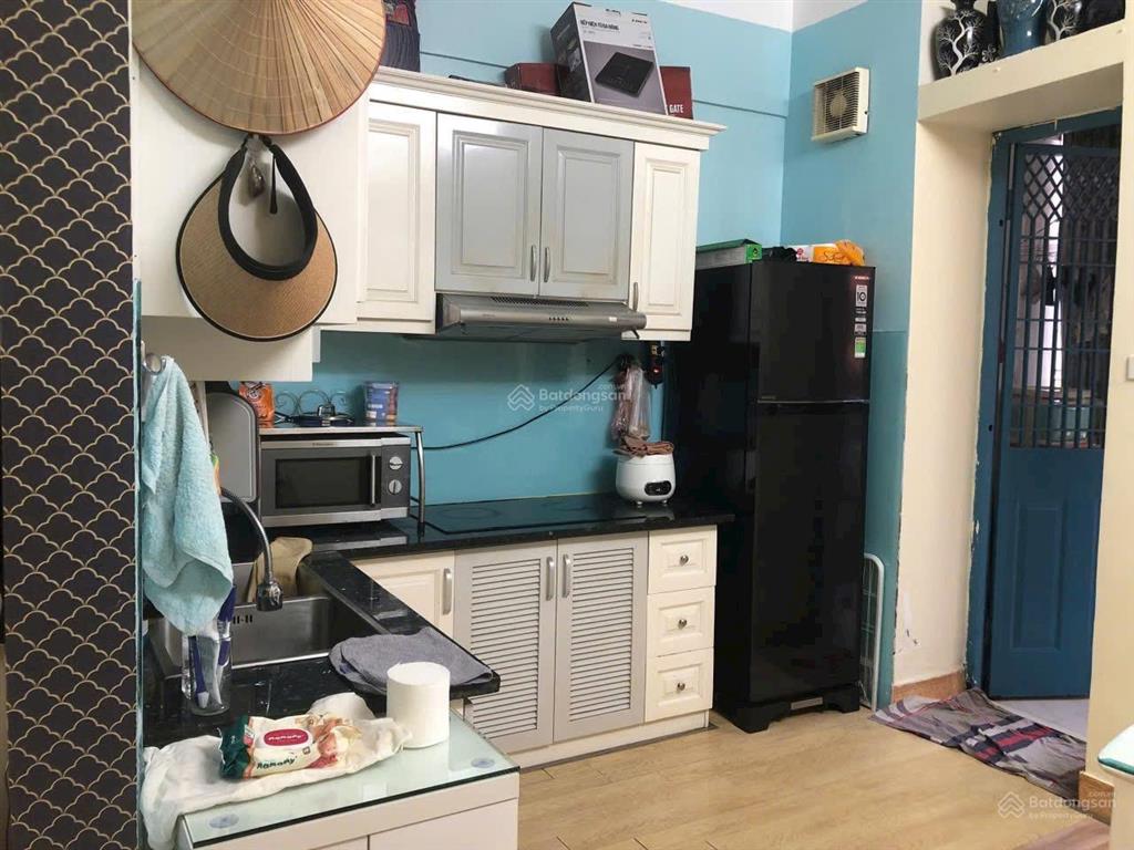 Cần cho thuê căn hộ 70m2, 2 ngủ, 1 vs tòa ct văn quán hà đông giá chỉ 10 triệu. . 0949 170 ***